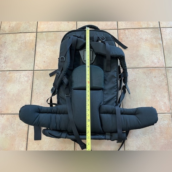 LowePro Super Trekker Camera Backpack Large Black Outdoors Photographer Photo - Picture 5 of 10